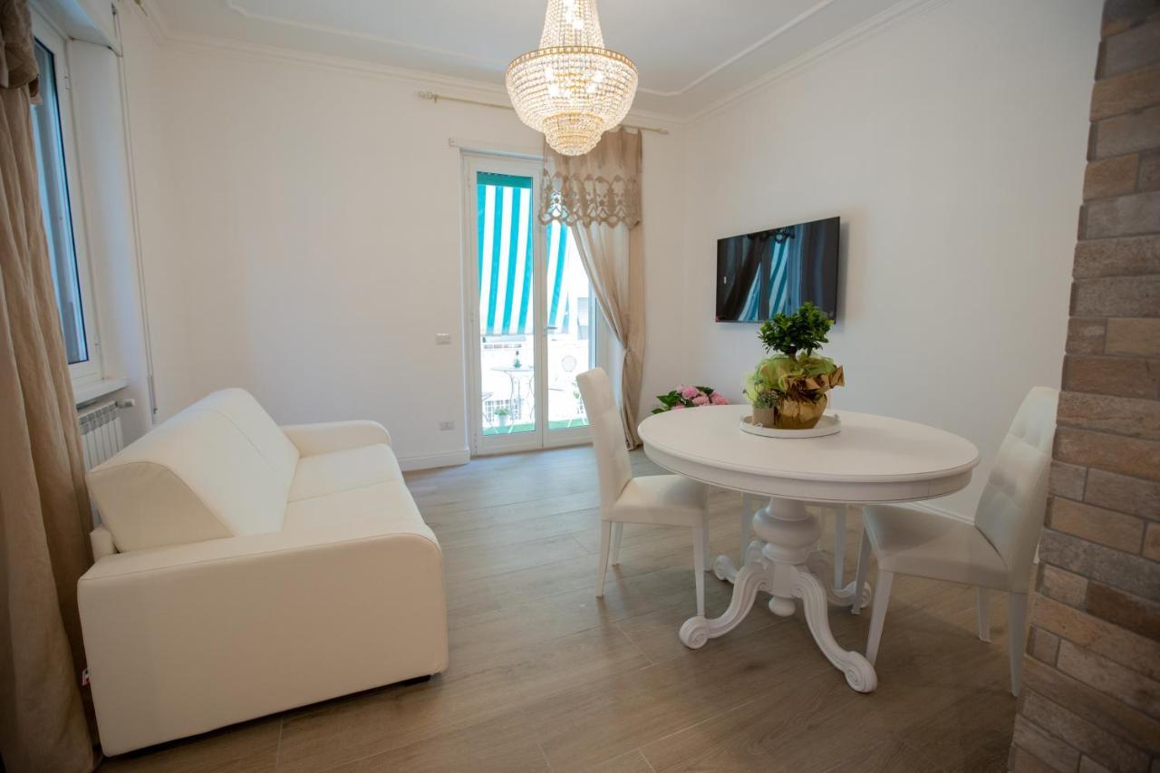 Suite Imperiale Colosseo Rome Exterior photo